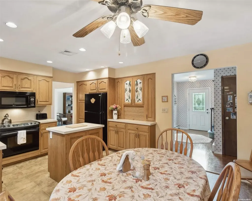 56 Neil Drive Smithtown NY 11787