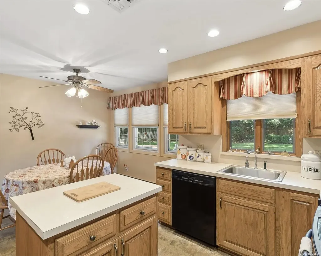56 Neil Drive Smithtown NY 11787