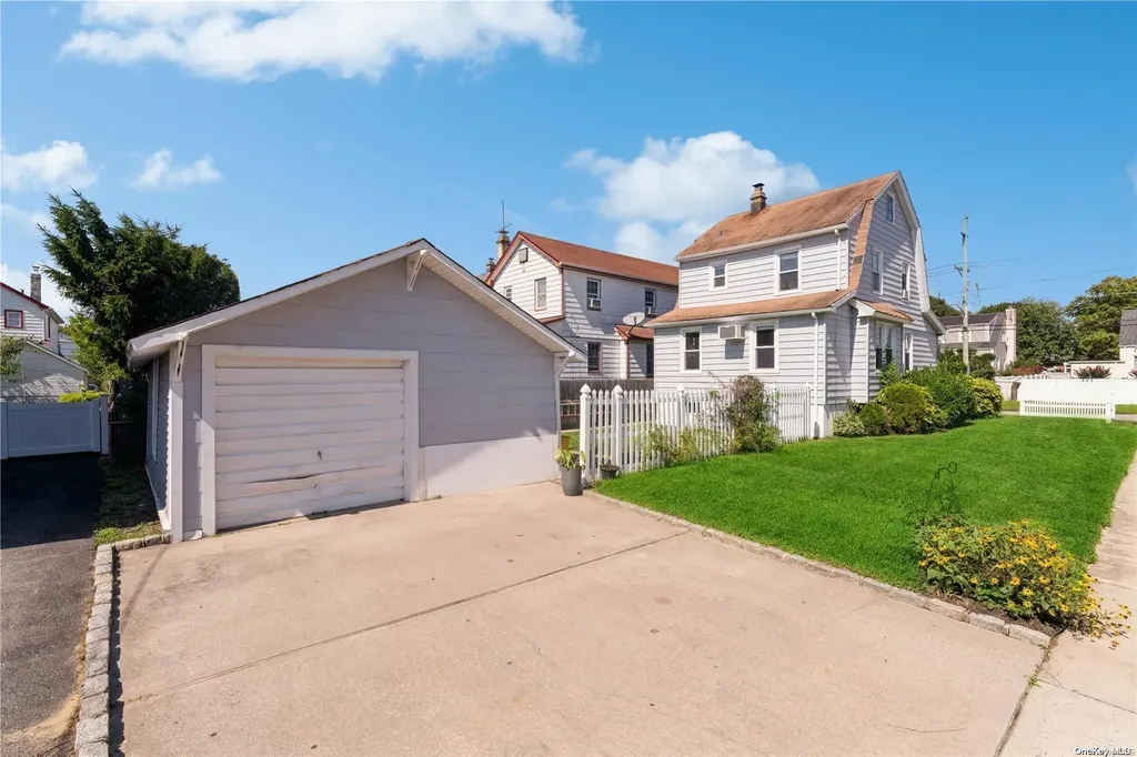 365 Mill Road Hewlett NY 11557