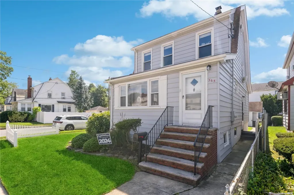 365 Mill Road Hewlett NY 11557