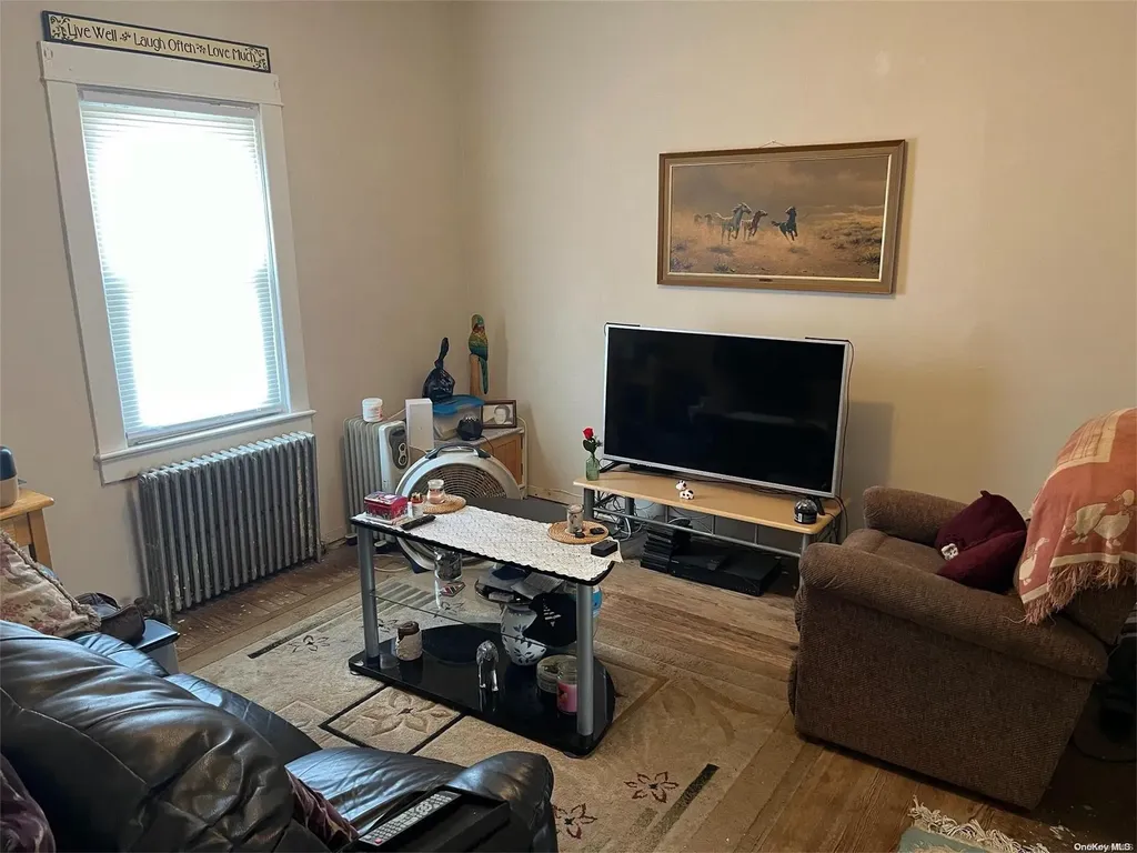 150 29th Street Copiague NY 11726
