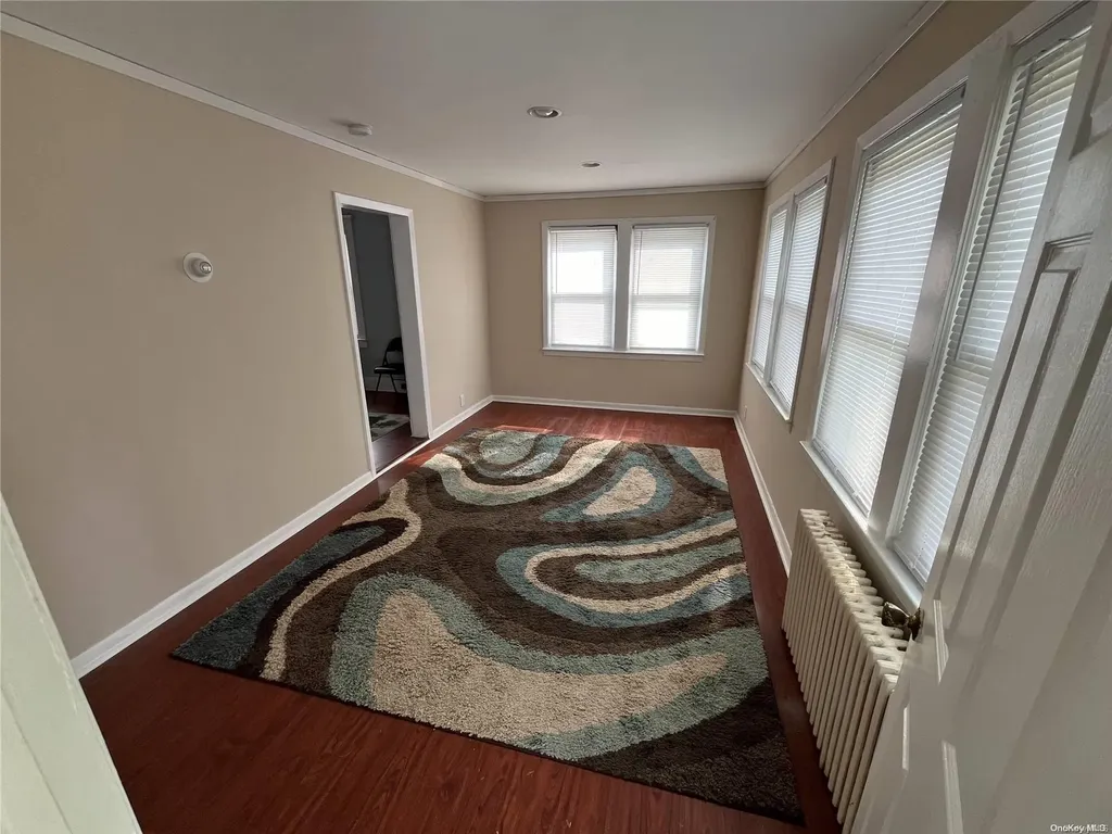 150 29th Street Copiague NY 11726