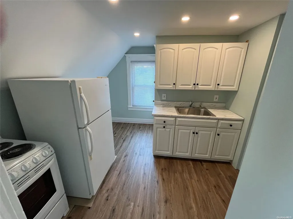 150 29th Street Copiague NY 11726