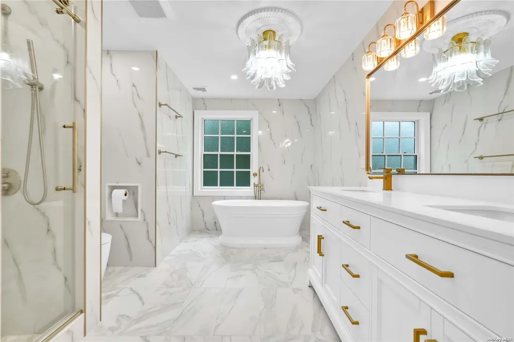 151 Mill Spring Road Manhasset NY 11030
