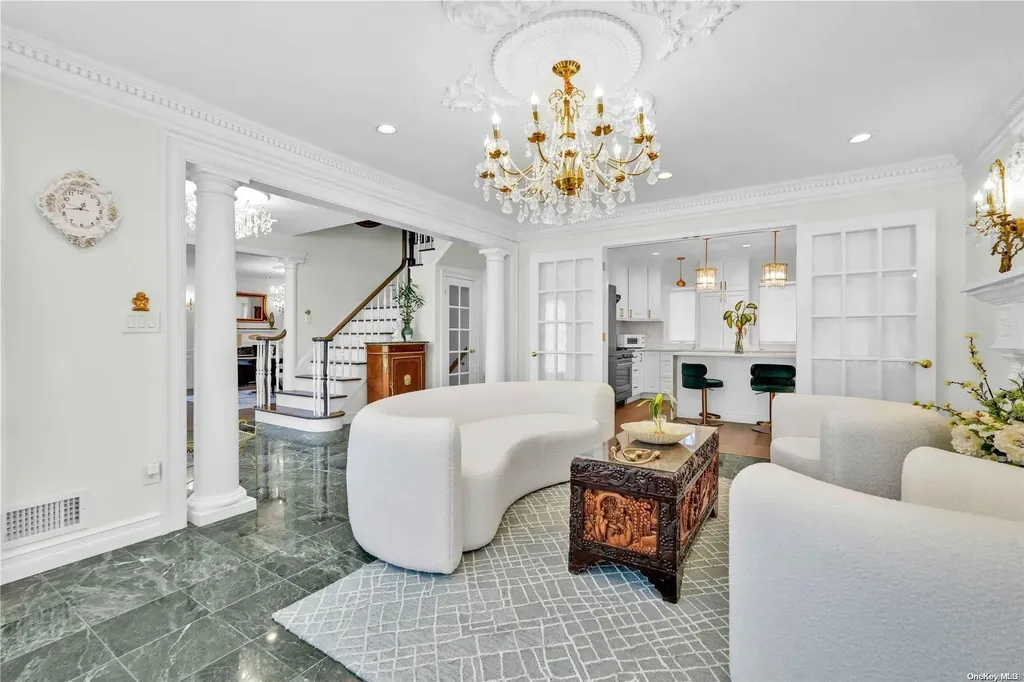 151 Mill Spring Road Manhasset NY 11030