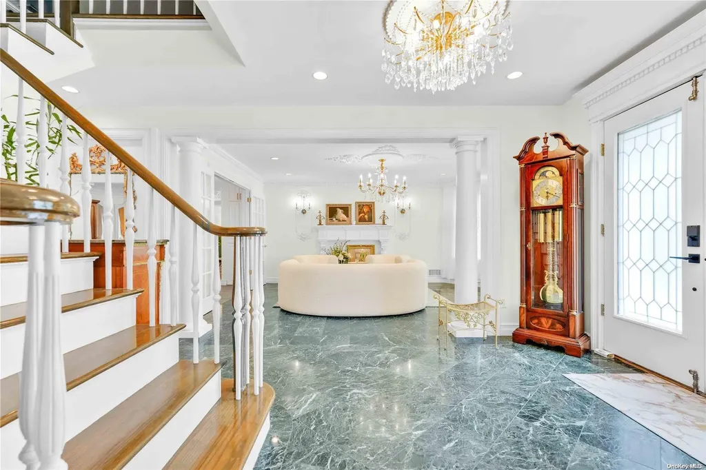 151 Mill Spring Road Manhasset NY 11030