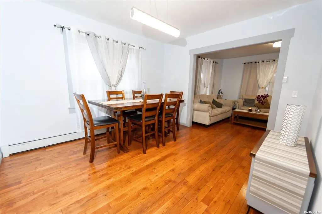 129 Atlantic Avenue Freeport NY 11520