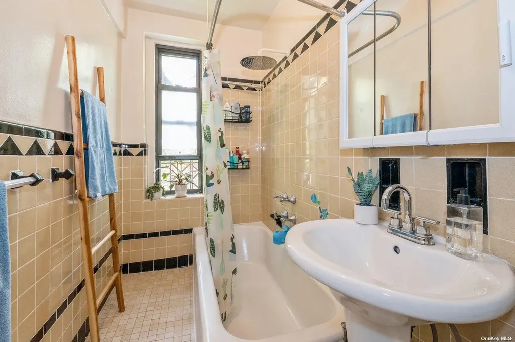 3220 Avenue H Brooklyn NY 11210