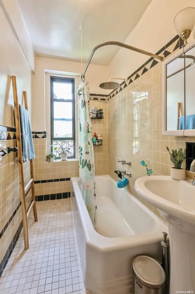 3220 Avenue H Brooklyn NY 11210