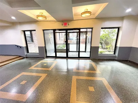 8360 Vietor Avenue Elmhurst NY 11373
