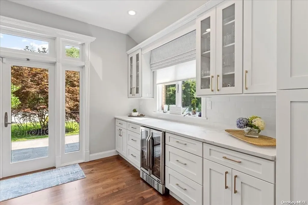 41 Golf Lane Huntington NY 11743