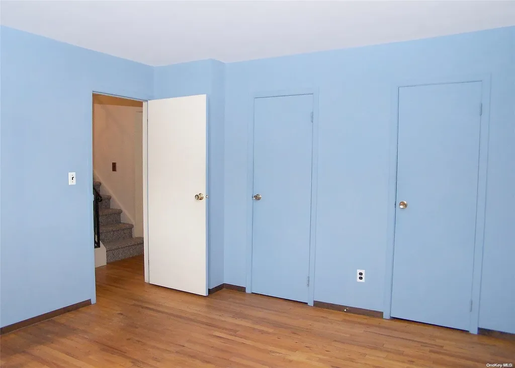 14 Towne Lane Centereach NY 11720