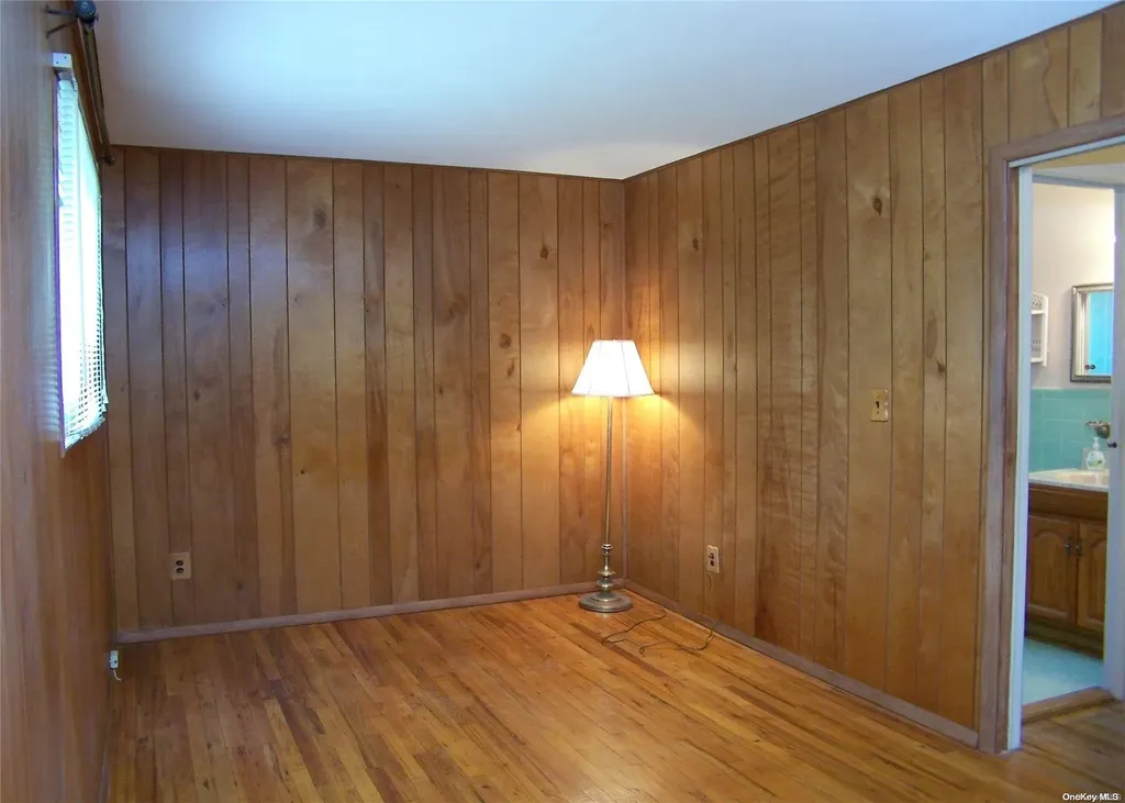 14 Towne Lane Centereach NY 11720