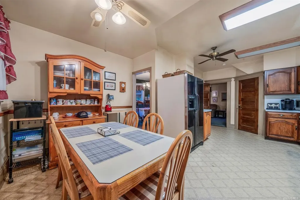 266 Earle Avenue Lynbrook NY 11563