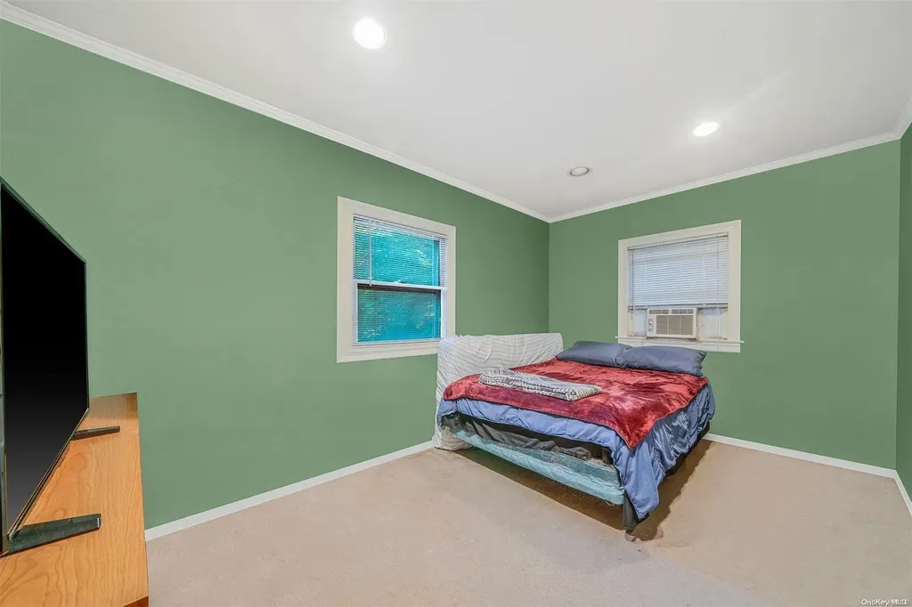 266 Earle Avenue Lynbrook NY 11563