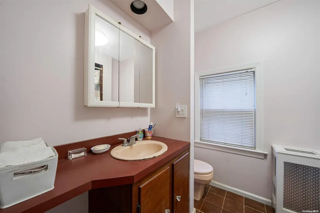 266 Earle Avenue Lynbrook NY 11563