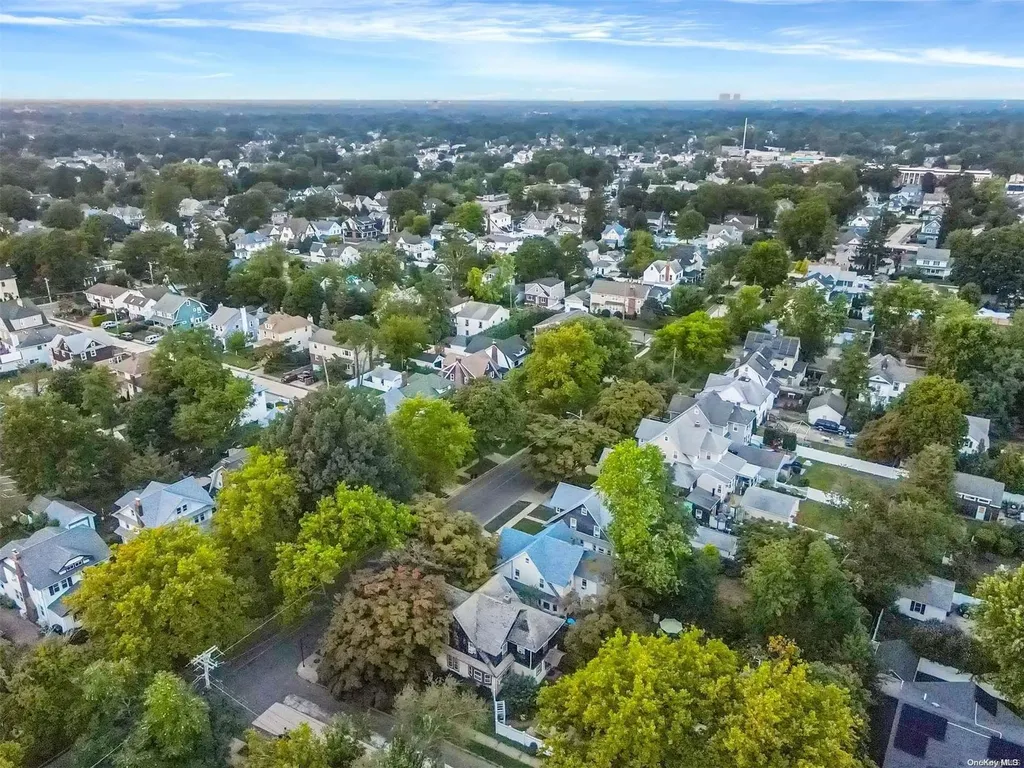 266 Earle Avenue Lynbrook NY 11563