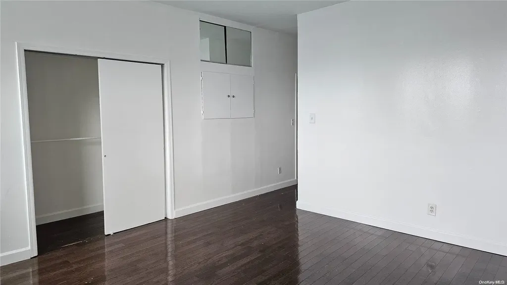 112-31 15 Avenue Whitestone NY 11357