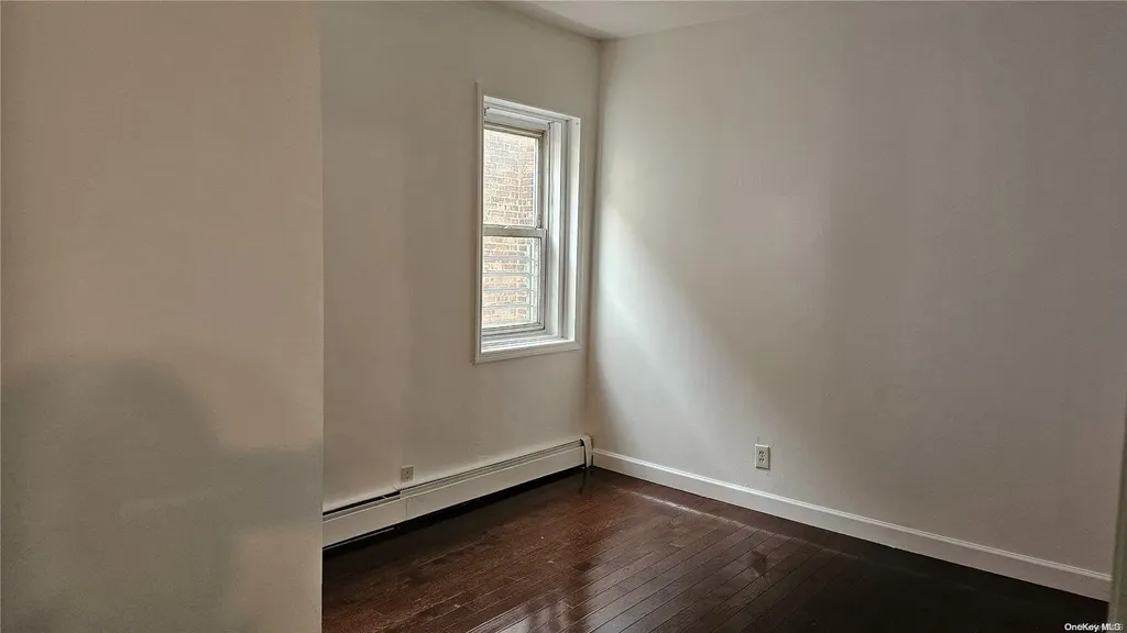 112-31 15 Avenue Whitestone NY 11357