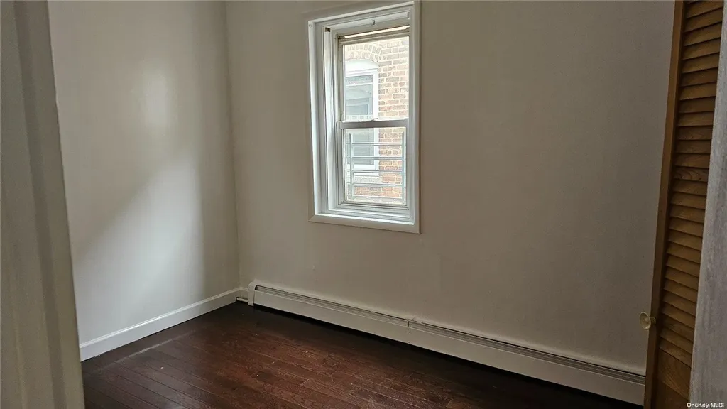 112-31 15 Avenue Whitestone NY 11357