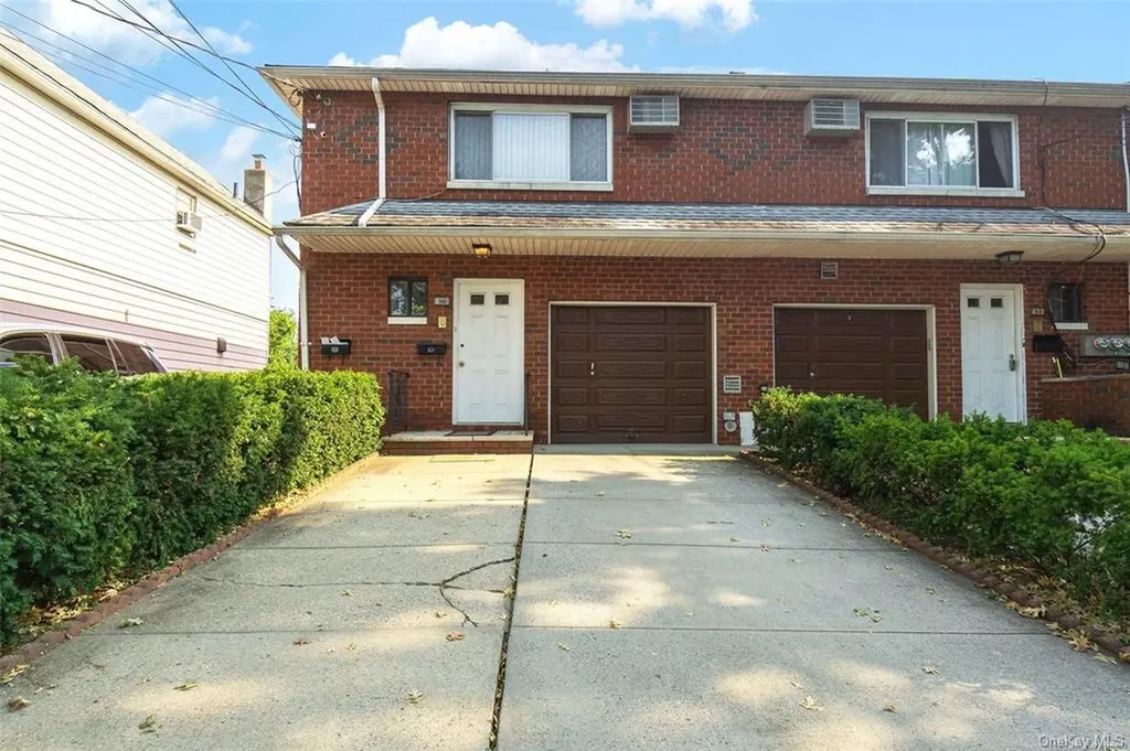 206-38 45th Road Bayside NY 11361
