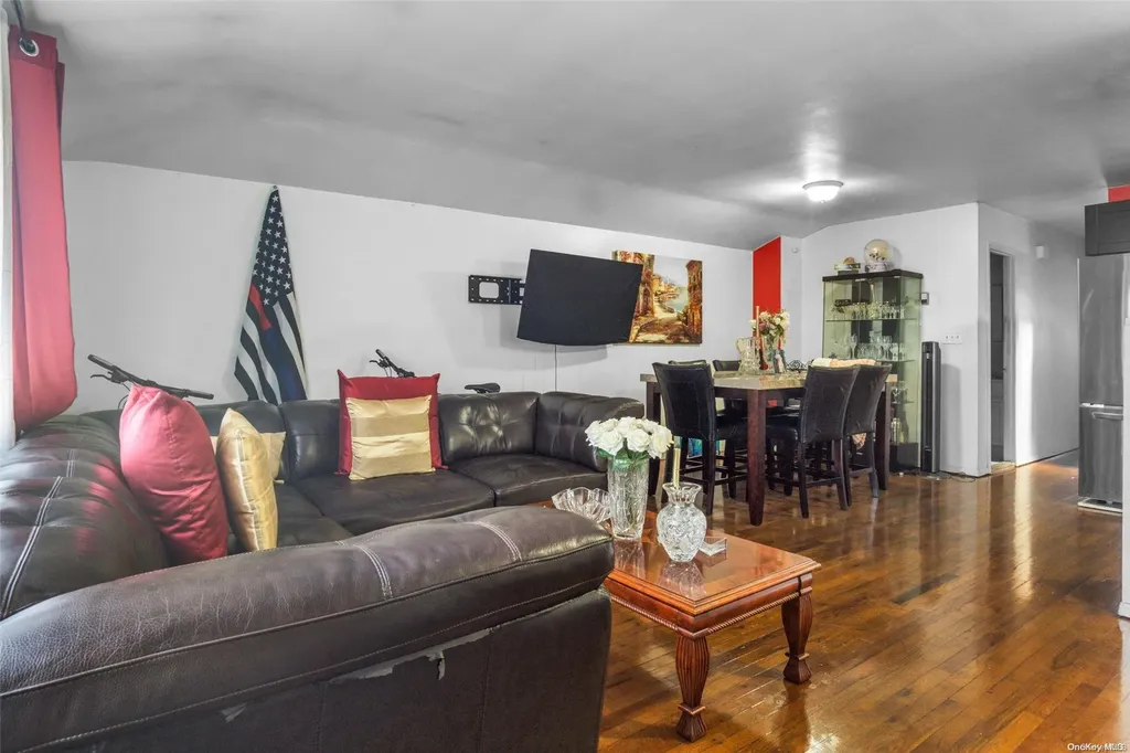 206-38 45th Road Bayside NY 11361