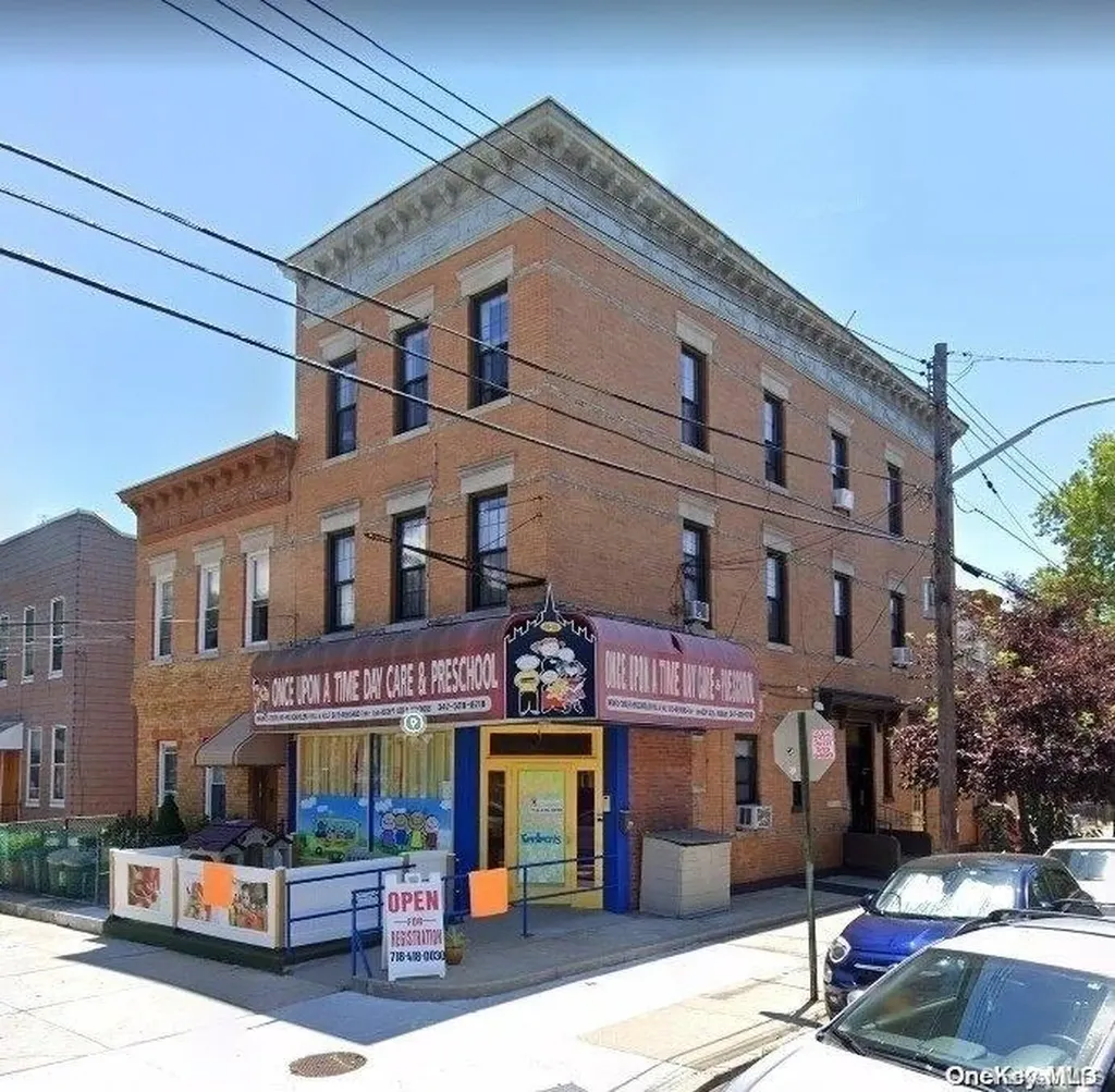 64-26 68th Avenue Ridgewood NY 11385
