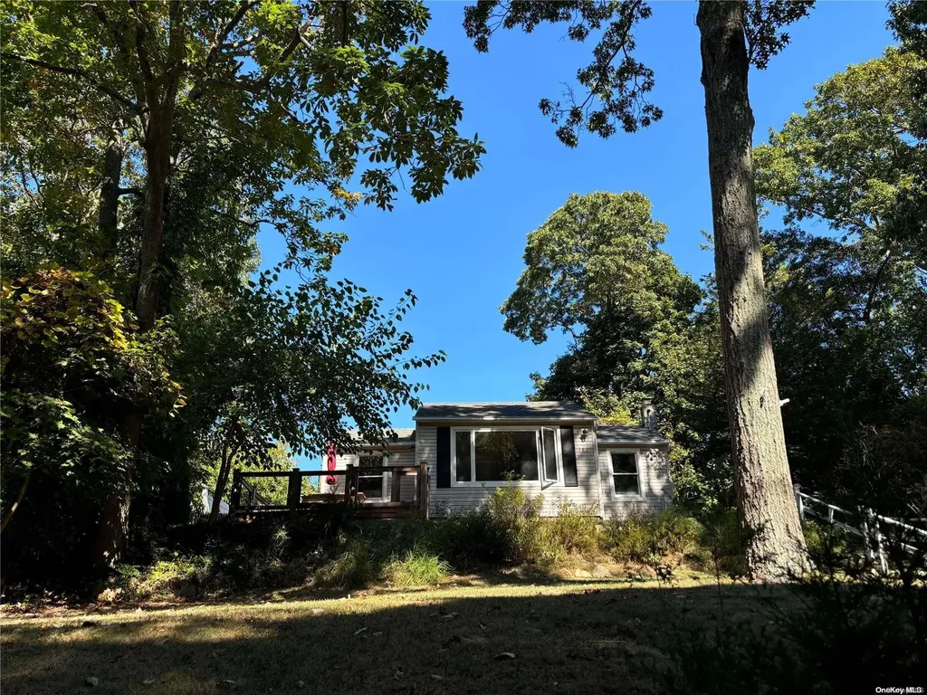 181 Magnolia Drive Rocky Point NY 11778