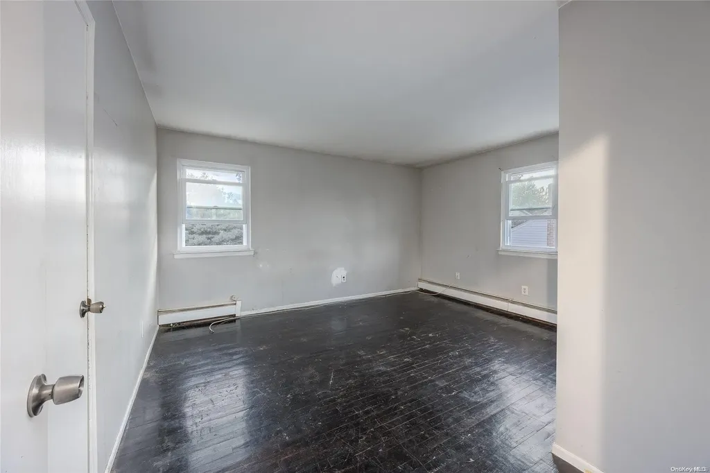 2682 Harrison Avenue Oceanside NY 11572
