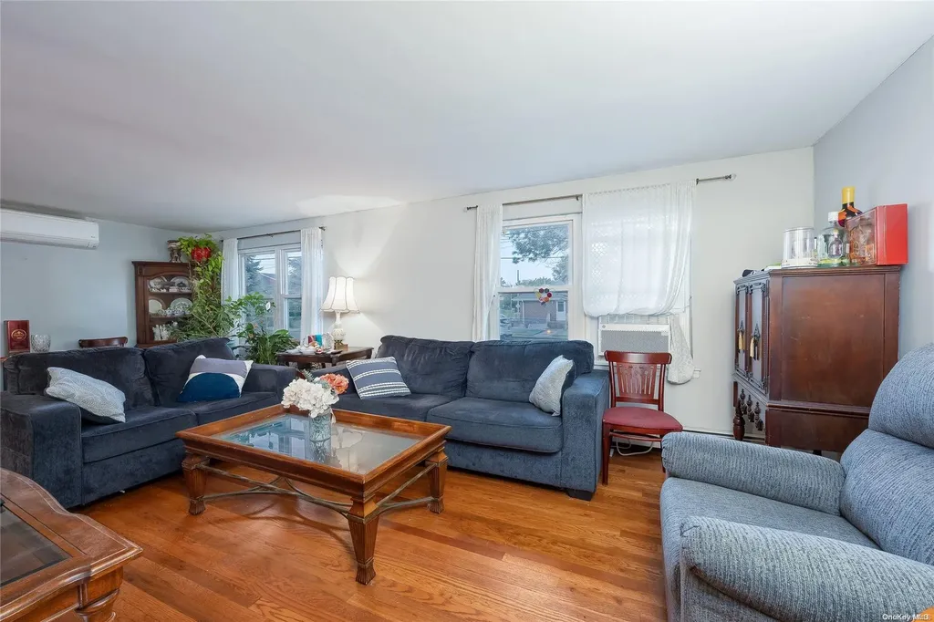 2682 Harrison Avenue Oceanside NY 11572