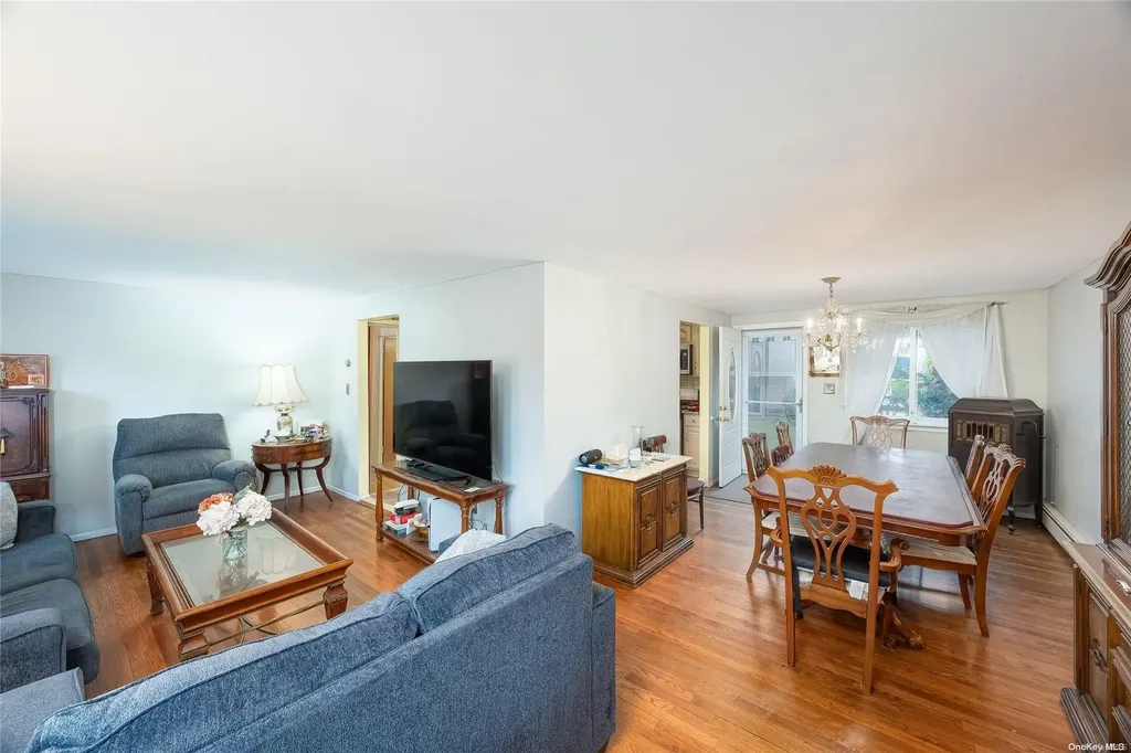 2682 Harrison Avenue Oceanside NY 11572