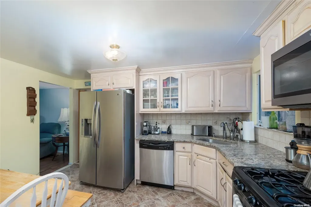 2682 Harrison Avenue Oceanside NY 11572