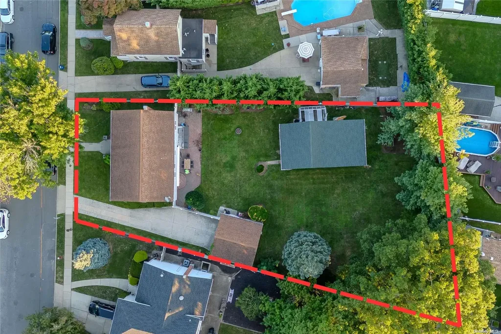 2682 Harrison Avenue Oceanside NY 11572