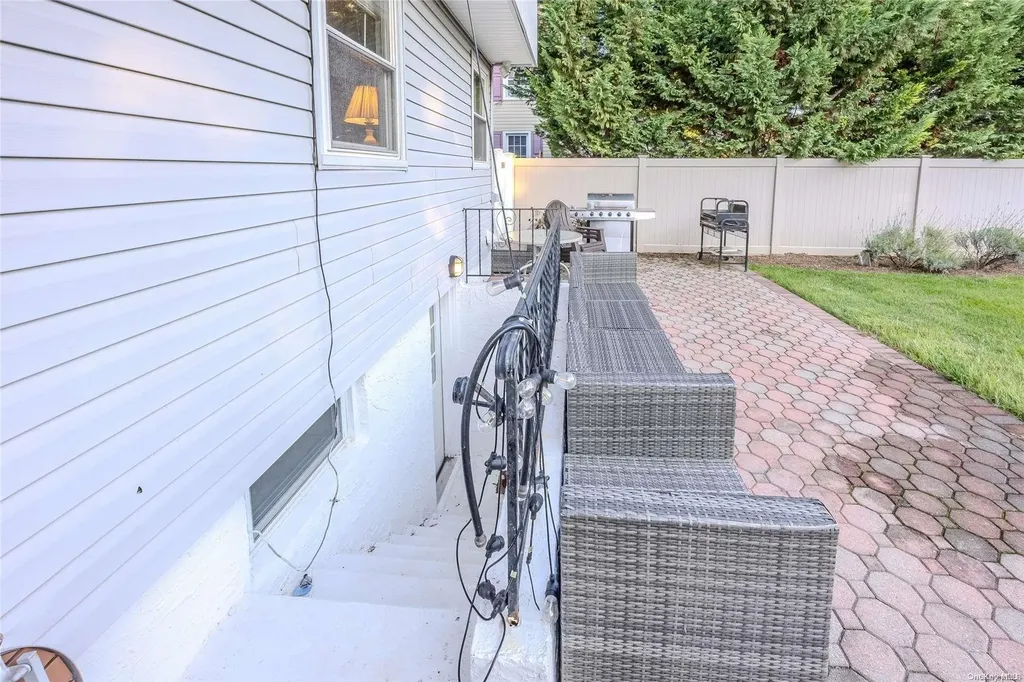 2682 Harrison Avenue Oceanside NY 11572