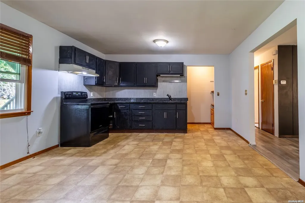 321 Magnolia Drive Selden NY 11784