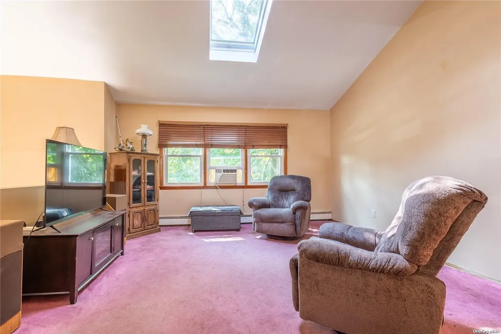 321 Magnolia Drive Selden NY 11784
