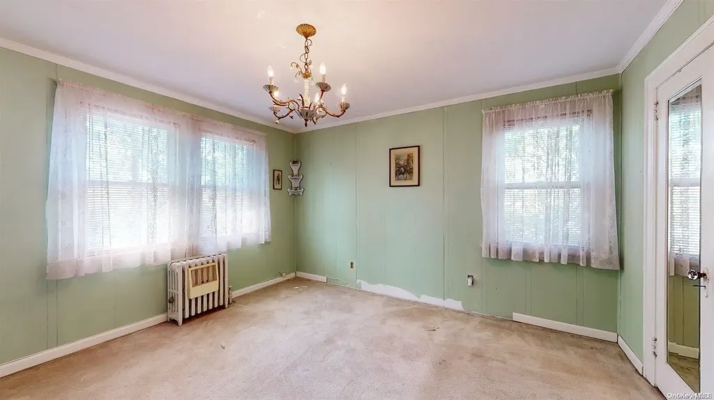 6 Harvard Avenue Hewlett NY 11557