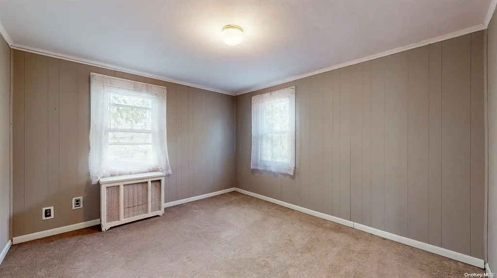 6 Harvard Avenue Hewlett NY 11557