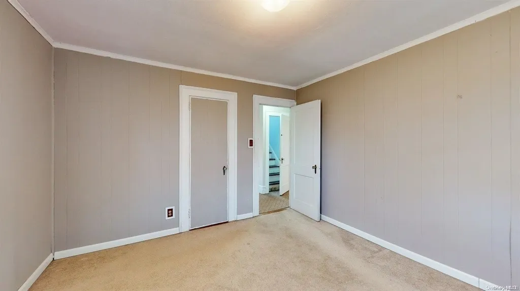 6 Harvard Avenue Hewlett NY 11557