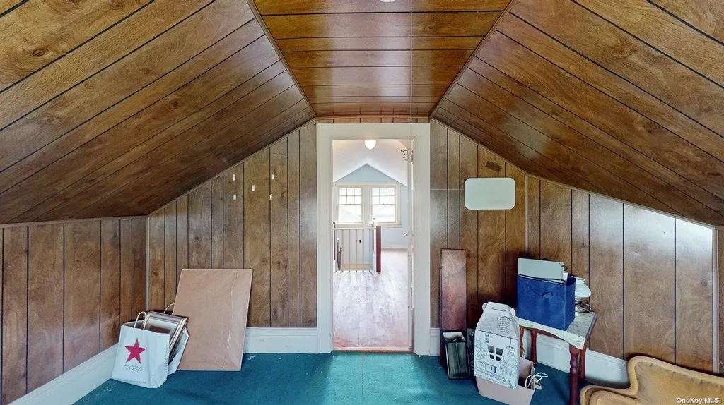 6 Harvard Avenue Hewlett NY 11557