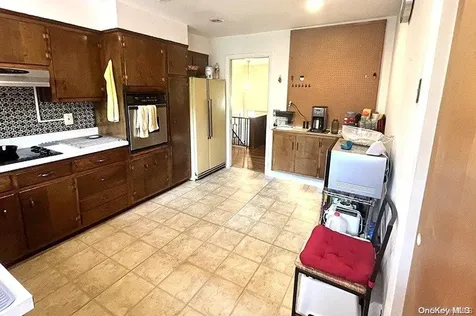 457 Quaker Ridge Road New Rochelle NY 10804