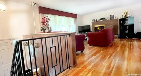 457 Quaker Ridge Road New Rochelle NY 10804