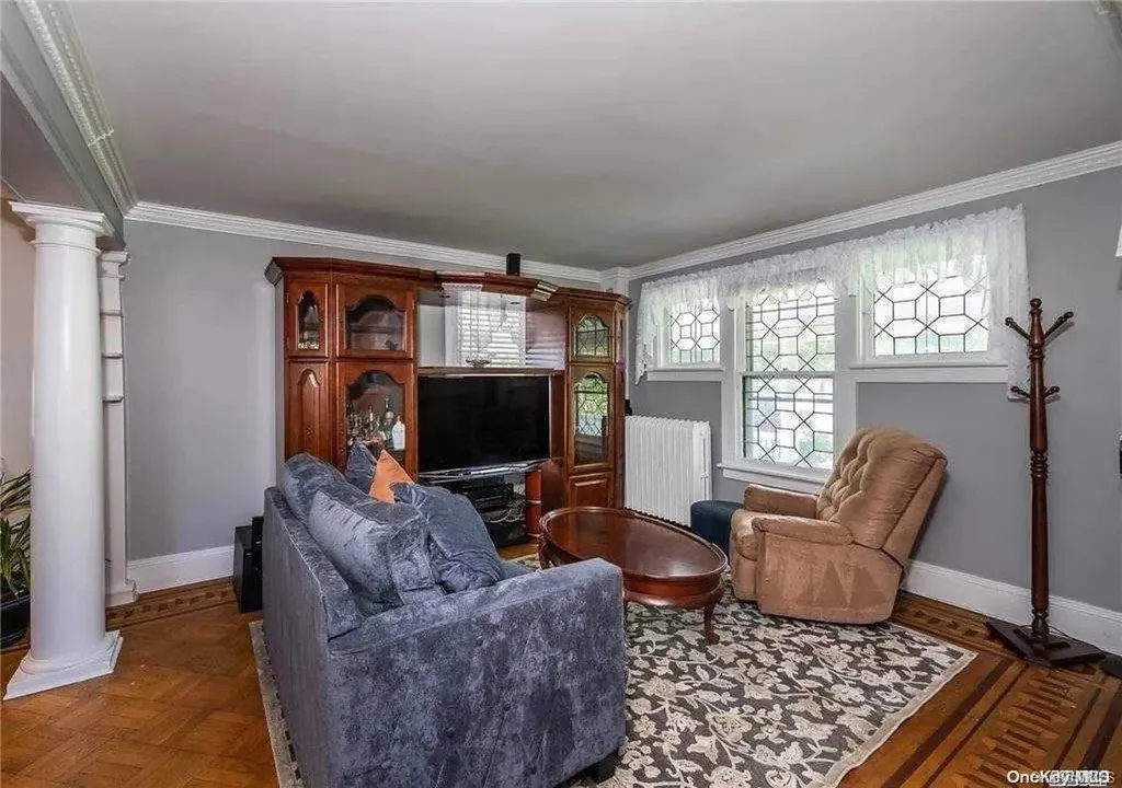 95 Ocean Avenue Bay Shore NY 11706