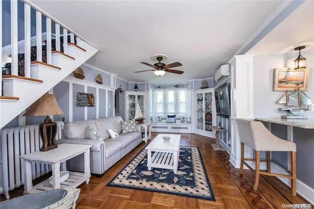 95 Ocean Avenue Bay Shore NY 11706