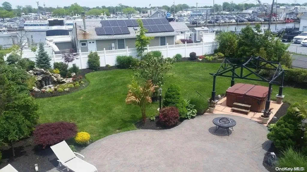 95 Ocean Avenue Bay Shore NY 11706