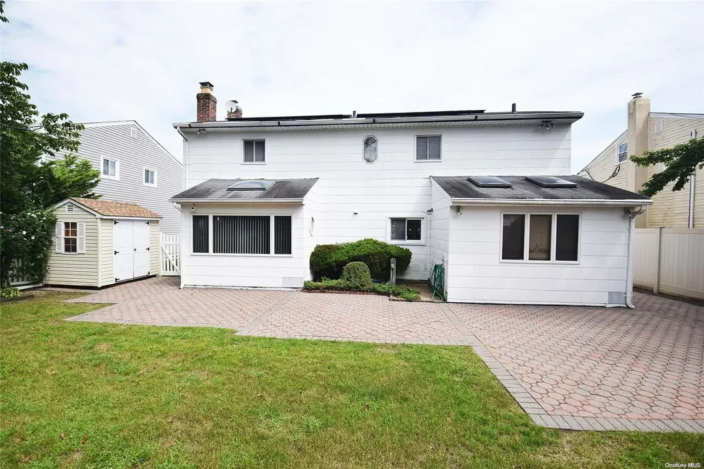 3458 Carey Lane Baldwin NY 11510