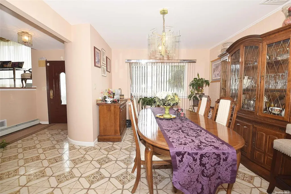 3458 Carey Lane Baldwin NY 11510