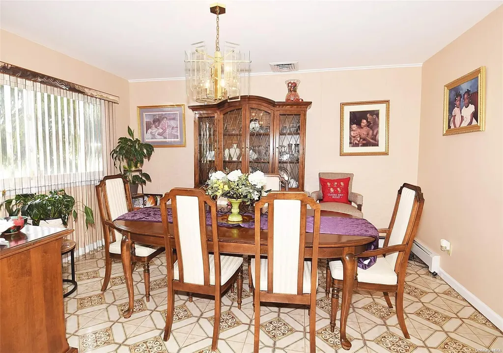 3458 Carey Lane Baldwin NY 11510