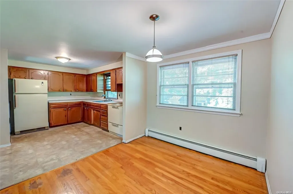 9 Cedar Street Commack NY 11725