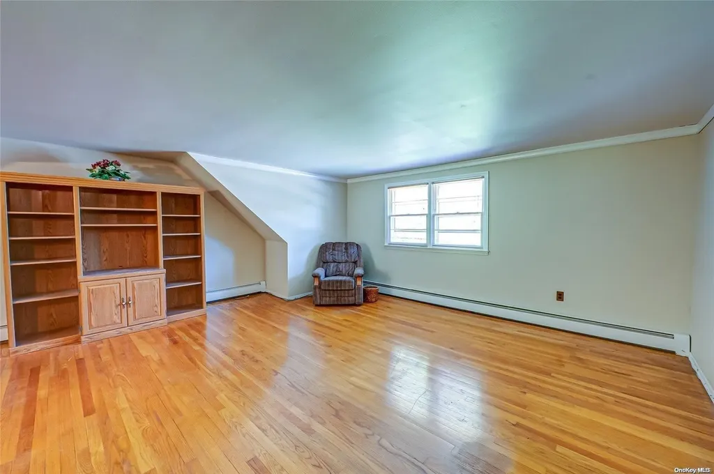 9 Cedar Street Commack NY 11725